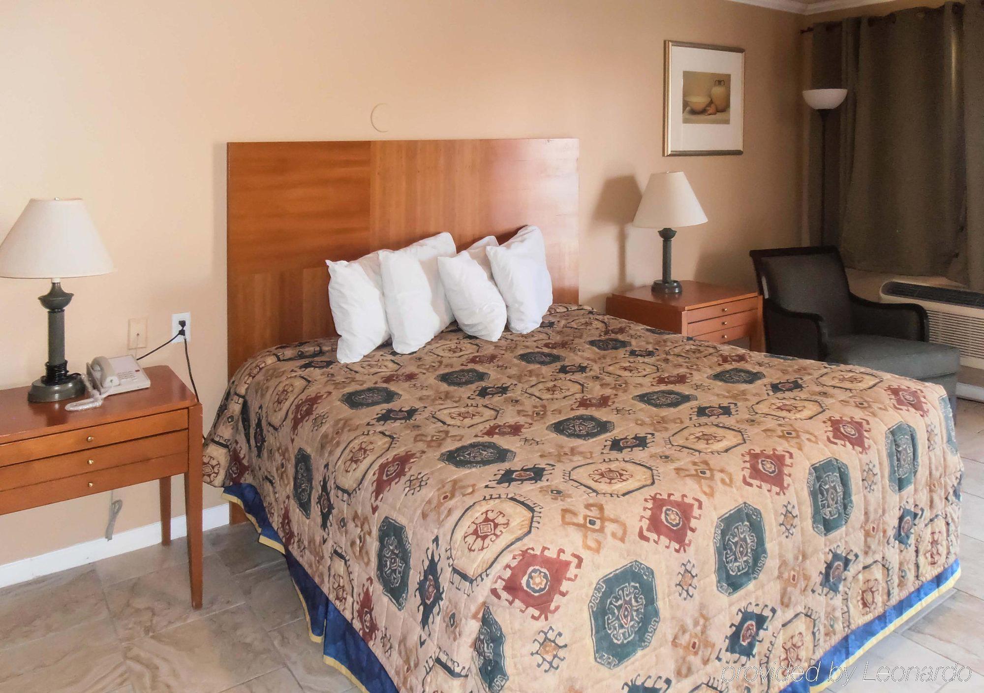 Rodeway Inn ทูซอน ภายนอก รูปภาพ